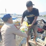 Polres Bima Kota Tebar Kebaikan, Bantu Warga Nelayan dan Kurang Mampu