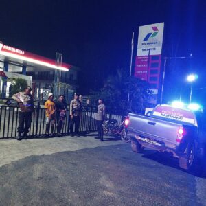 Polsek Wawo Tingkatkan Patroli KRYD di Malam Minggu, Wujudkan Harkamtibmas Kondusif