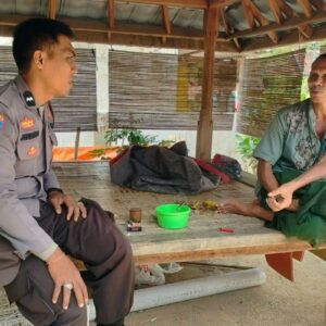 Bhabinkamtibmas Eyat Mayang Dukung Ketahanan Pangan dan Keamanan Desa