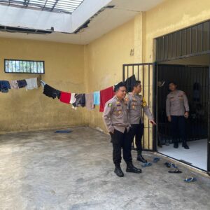 Kapolres Lombok Utara Dampingi Kabid Dokkes Polda NTB Laksanakan Pengecekan Tahanan di Rutan Polres