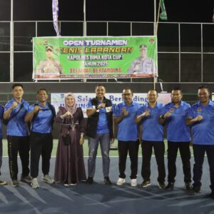 Anggota DPR RI Hadiri Penutupan Tenis Lapangan Kapolres Cup I dan Saksikan Turnamen Volly Cup I di Polres Bima Kota