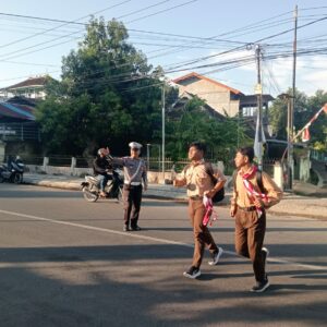 Satlantas Polres Bima Kota Laksanakan Rawan Pagi di Titik Rawan Kemacetan