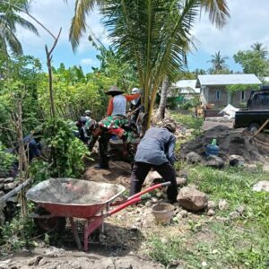 Sinergi TNI dan Desa Batu Putih Cegah Banjir Lewat Drainase Baru