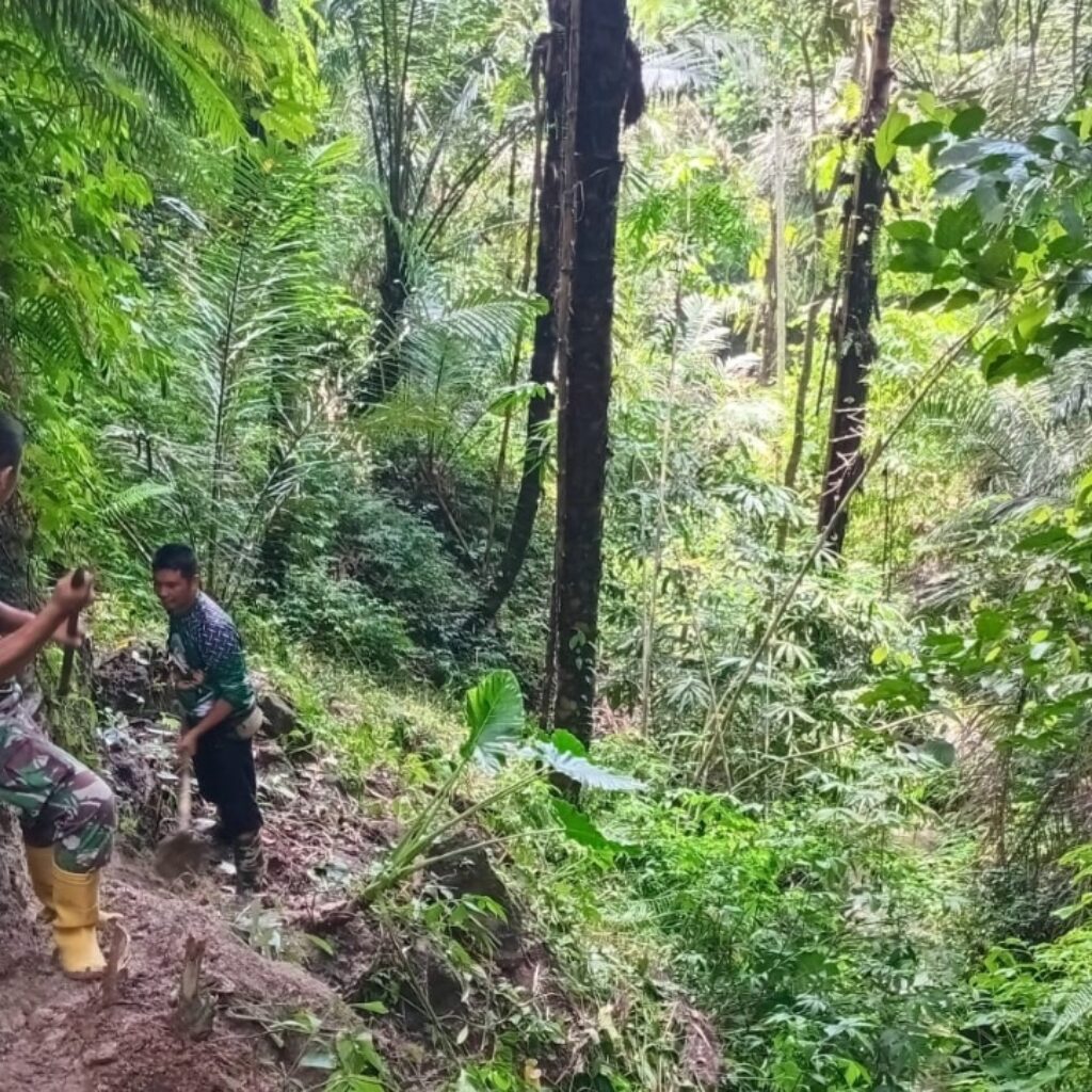 Pengorbanan Satgas TMMD 126 Demi 250 KK Nikmati Air Bersih