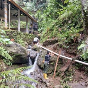 Dari Lereng Lingsar, Air Kehidupan Mengalir Lewat TMMD ke-126 Kodim 1606 Mataram