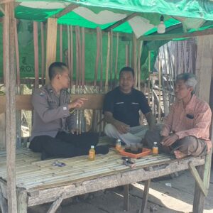 Bhabinkamtibmas Jatibaru Timur Sosialisasi Layanan 110 dan Imbau Warga Tidak Gunakan Knalpot Brong