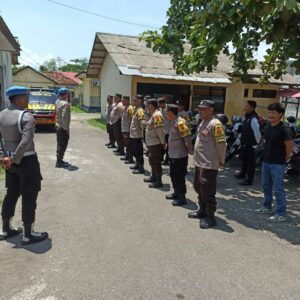 PROPAM POLRES DOMPU LAKSANAKAN SOSIALISASI PENGAWASAN INTERNAL TERHADAP PNPP DI POLSEK WOJA