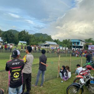 Kearifan Lokal Terjaga, Karapan Ayam di Sapugara Bree Berlangsung Aman