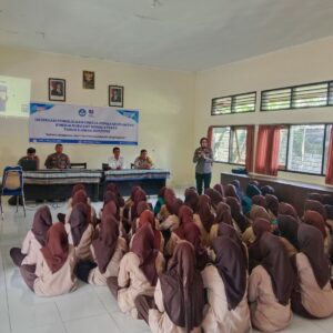 POLSEK PRAYA GELAR SOSIALISASI PEMBUKAAN “SMA KEMALA TARUNA BHAYANGKARA” T.A. 2026/2027 DI SMPN 3 PRAYA