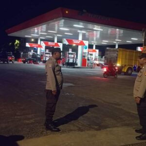 Minimalisir Potensi Guankamtibmas di Malam Hari Polsek Bolo Sasar Titik Rawan Hingga dini Hari di Wilayah Hukumnya