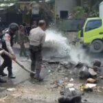 Sigap dan Humanis Polres Bima Pulihkan Arus Lalulintas Akibat Blokade Jalan di Cabang Daru 