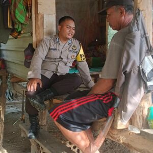 BHABINKAMTIBMAS SEKONGKANG BAWAH GELAR DIALOG INTERAKTIF, PERKUAT KOMUNIKASI DAN HARKAMTIBMAS