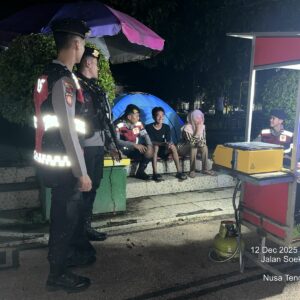 Patroli Blue Light Unit Turjawali Sat Samapta Polres Bima Kota Sampaikan Imbauan Kamtibmas