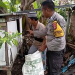 Bhabinkamtibmas Desa Sermong Terus ikhtiar Dorong waraga binaan Dukung Ketahanan Pangan