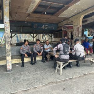 Sat Samapta Polres Bima Kota Laksanakan Giat Patroli Dialogis di Terminal Jatibaru dan Kelurahan Jatiwangi