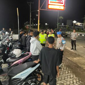 Polres Sumbawa Barat Ajak Pemuda Jaga Keamanan Lingkungan, Tidak Nongkrong Hingga Larut Malam
