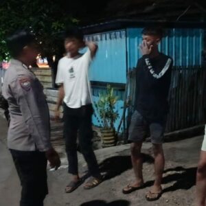 Polsek Brang Rea Gelar Patroli di Desa Beru, Perkuat Harkamtibmas