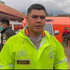Den K9 SAR Ditpolsatwa Korsabhara Baharkam Polri Siap Perkuat Penanganan Bencana Longsor di Cisarua, Bandung Barat